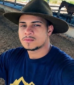 Família procura por jovem desaparecido desde que pediu demissão do emprego